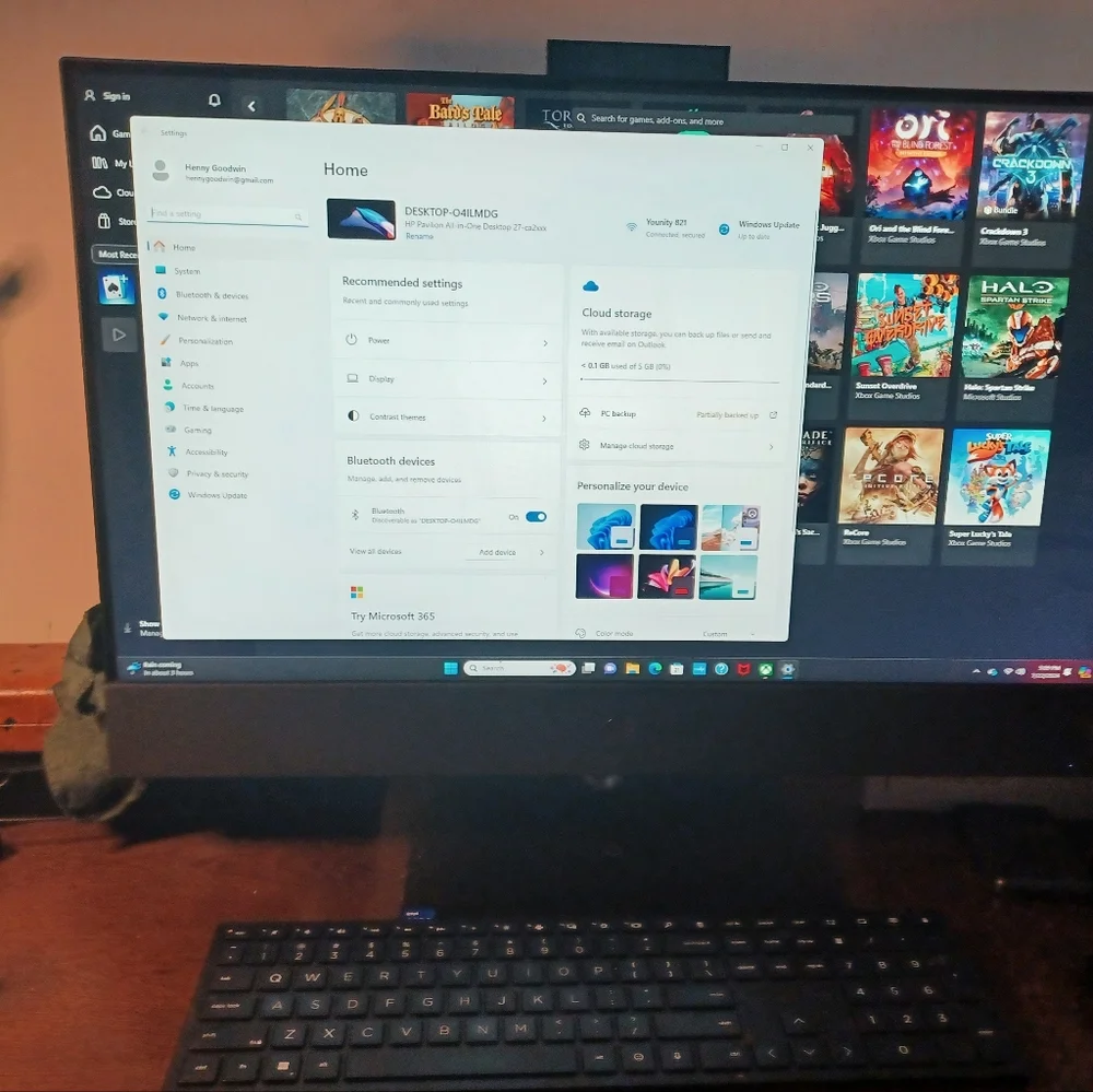 Hp Pavillion 27in all in one touchscreen
